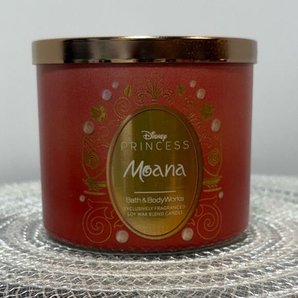 BBW Disney Princess Moana 3 Wick Scented Candle NWT - Picture 1 of 4